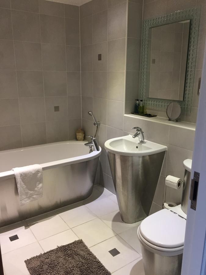 High View Serviced Apartment Cardiff Eksteriør bilde