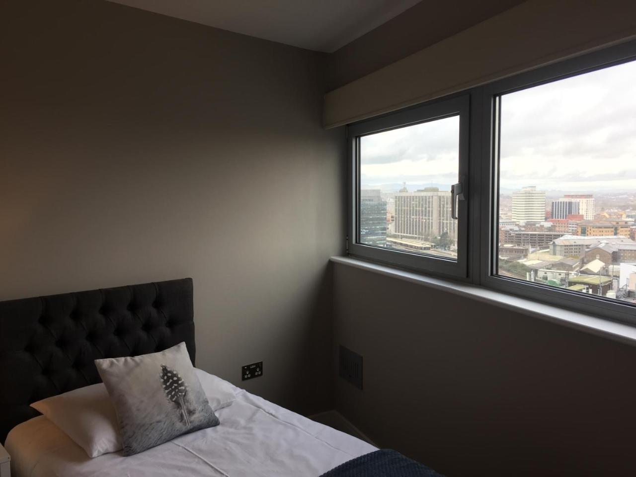 High View Serviced Apartment Cardiff Eksteriør bilde